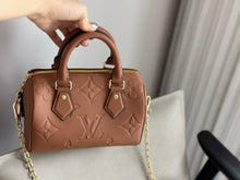 Load image into Gallery viewer, LB1076 Speedy Bandoulière 20 / 8.1 x 5.3 x 4.7 inches