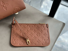 Load image into Gallery viewer, LB1074 CarryAll PM / 11.6 x 9.4 x 4.7 inches