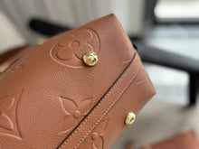 Load image into Gallery viewer, LB1074 CarryAll PM / 11.6 x 9.4 x 4.7 inches