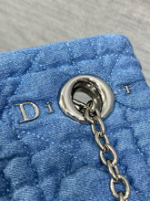 Load image into Gallery viewer, DR624 Dior Crunchy Small / HIGHEST QUALITY VERSION / 33 x 24 x 5 cm