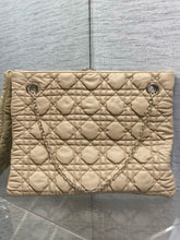 Load image into Gallery viewer, DR627 Dior Crunchy Large / HIGHEST QUALITY VERSION / 38 x 28.5 x 5 cm