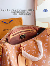 Load image into Gallery viewer, LB1081 Speedy P9 Bandoulière 40 / 15.7 x 10.2 x 9.1 inches