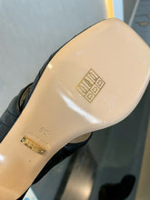 Load image into Gallery viewer, SE1417 Women's Double G Thong Sandal / Size5-11