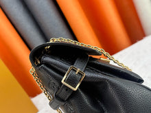 Load image into Gallery viewer, LB1313 Anytime Flap Bag / 11.6 x 7.3 x 3.7 inches