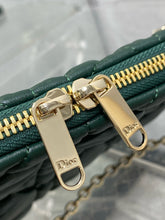 Load image into Gallery viewer, DR638 Dior Crunchy Small / HIGHEST QUALITY VERSION / 33 x 24 x 5 cm