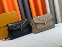 Load image into Gallery viewer, LB1314 Anytime Flap Bag / 11.6 x 7.3 x 3.7 inches