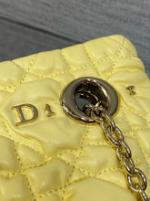 Load image into Gallery viewer, DR640 Dior Crunchy Small / HIGHEST QUALITY VERSION / 33 x 24 x 5 cm