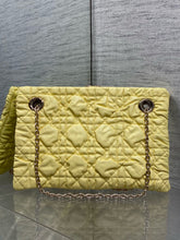 Load image into Gallery viewer, DR640 Dior Crunchy Small / HIGHEST QUALITY VERSION / 33 x 24 x 5 cm