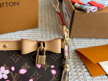 Load image into Gallery viewer, LB1246 LV x TM Pochette Accessoires / 8.7 x 5.1 x 1.6 inches