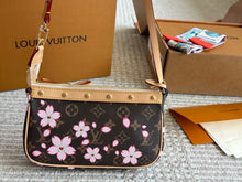 Load image into Gallery viewer, LB1246 LV x TM Pochette Accessoires / 8.7 x 5.1 x 1.6 inches