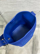 Load image into Gallery viewer, DR644 Dior Medaillon Bucket Bag Small / HIGHEST QUALITY VERSION / 25 x 15 x 14 cm
