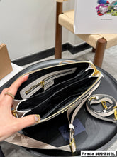 Load image into Gallery viewer, PD355 Leather Shoulder Bag / 9x2.3x7.5inch