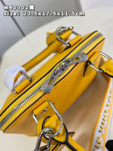 Load image into Gallery viewer, LB968 Alma BB / 9.3 x 6.9 x 4.5 inches / HIGHEST QUALITY VERSION