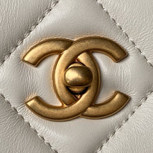 Load image into Gallery viewer, CC971 Large Hobo Bag / 15x11.8x3.5inch / HIGHEST QUALITY VERSION