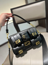 Load image into Gallery viewer, FF251 Multipocket Baguette / 10.2x3.9x6.3inch