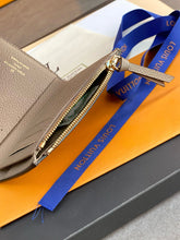 Load image into Gallery viewer, LB922 Victorine Wallet / 4.7 x 3.7 x 0.6 inches / HIGHEST QUALITY VERSION