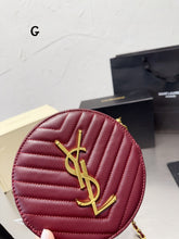 Load image into Gallery viewer, YSK262 vinyle Round Camera Bag / 6.6 x 6.6 x 2.1 INCHES