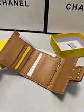 Load image into Gallery viewer, FF269 FF Diamonds Wallet / 4.3x3.9x1.5inch