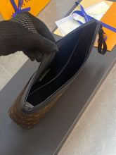 Load image into Gallery viewer, MBG058 Pochette Voyage Souple / HIGHEST QUALITY VERSION / 12.6 x 8.3 x 3.1 inches