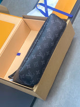 Load image into Gallery viewer, MBG058 Pochette Voyage Souple / HIGHEST QUALITY VERSION / 12.6 x 8.3 x 3.1 inches