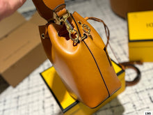 Load image into Gallery viewer, FF271 Small Mon Tresor / 6.3x9x5.1inch