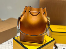 Load image into Gallery viewer, FF271 Small Mon Tresor / 6.3x9x5.1inch