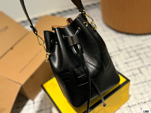 Load image into Gallery viewer, FF271 Small Mon Tresor / 6.3x9x5.1inch