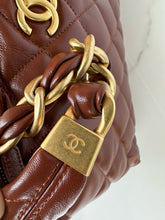 Load image into Gallery viewer, CC975 Large Hobo Bag / 12.6x11.8x4.7inch / HIGHEST QUALITY VERSION