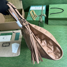 Load image into Gallery viewer, GC522 Deco Medium Tote Bag / HIGHEST QUALITY VERSION / 16.9"W x 11"H x 3.1"D