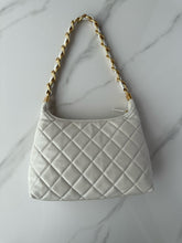 Load image into Gallery viewer, CC974 Large Hobo Bag / 12.6x11.8x4.7inch / HIGHEST QUALITY VERSION