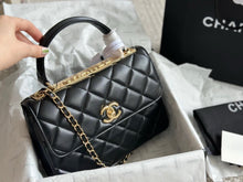 Load image into Gallery viewer, CC1094 Flap Bag with Top Handle / 6.6 × 9.8 × 4.7 in