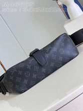 Load image into Gallery viewer, MBG059 Montsouris Messenger / HIGHEST QUALITY VERSION / 13.4 x 7.5 x 4.3 inches