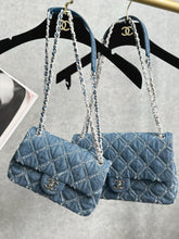 Load image into Gallery viewer, CC979 Classic 11.12 Handbag / Mini/Medium HIGHEST QUALITY VERSION