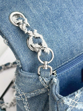 Load image into Gallery viewer, CC979 Classic 11.12 Handbag / Mini/Medium HIGHEST QUALITY VERSION