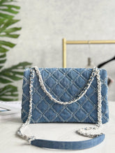 Load image into Gallery viewer, CC979 Classic 11.12 Handbag / Mini/Medium HIGHEST QUALITY VERSION