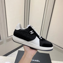 Load image into Gallery viewer, SE1223 CC Sneaker / Size5-10