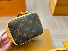 Load image into Gallery viewer, LB1084 Nano Noé / 5.1 x 6.3 x 3.9 inches