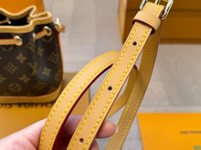 Load image into Gallery viewer, LB1084 Nano Noé / 5.1 x 6.3 x 3.9 inches