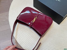 Load image into Gallery viewer, YSK346 le 5 à 7 Handbag / 9 x 6.2 x 2.5 INCHES