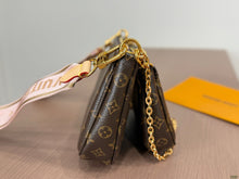 Load image into Gallery viewer, LB1513 LV Multi Pochette Accessories (Trio) / 23 x 13 cm