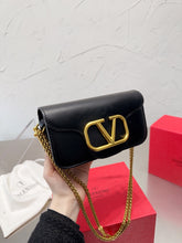 Load image into Gallery viewer, VLTN079 LOCÒ SMALL SHOULDER BAG / W7.8xH4.3xD1.9 in.