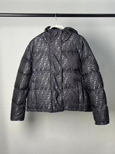 Load image into Gallery viewer, CLTH477 Fendi Short Down Jackets