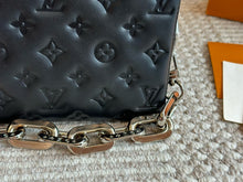 Load image into Gallery viewer, LB1154 Coussin BB / 8.3 x 6.3 x 2.8 inches