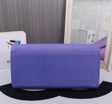 Load image into Gallery viewer, CC919 Shopping Bag / 10.1 × 16 × 6.6 in