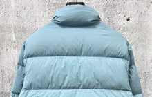 Load image into Gallery viewer, CLTH476 Moncler Abbadia Short Down Jacket