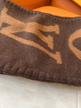 Load image into Gallery viewer, CLTH365 LB Sweet Dreams Scarf / 94.5 x 10.2 inches