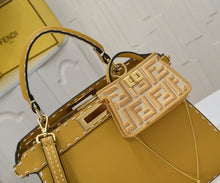 Load image into Gallery viewer, FF278 Peekaboo ISeeU Medium / 13.2x3.9x9.8inch