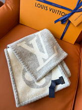 Load image into Gallery viewer, CLTH366 LB Sweet Dreams Scarf / 94.5 x 10.2 inches