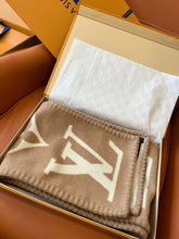 Load image into Gallery viewer, CLTH367 LB Sweet Dreams Scarf / 94.5 x 10.2 inches