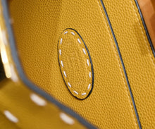 Load image into Gallery viewer, FF278 Peekaboo ISeeU Medium / 13.2x3.9x9.8inch